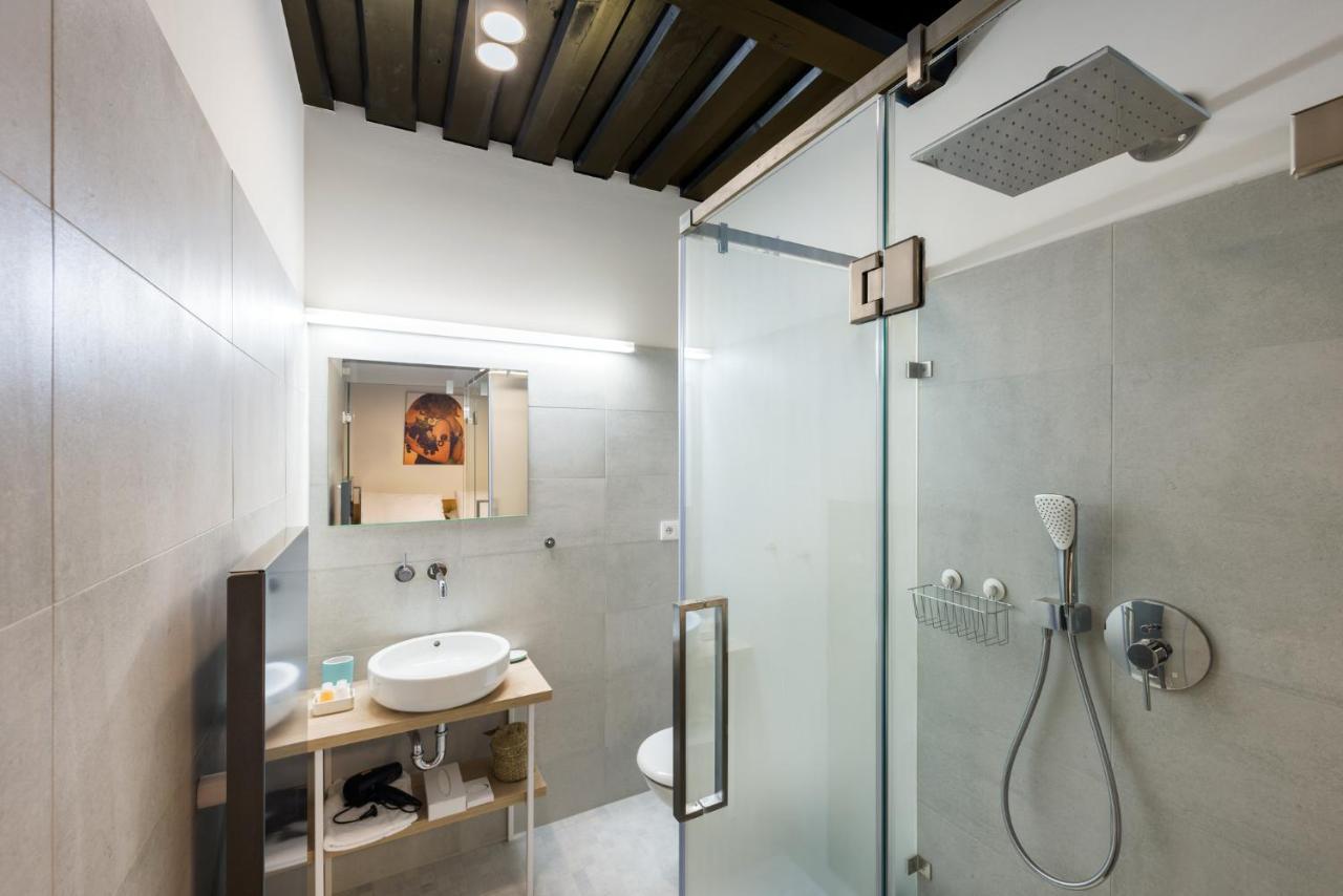 Fancy Apartments By Prague Castle Екстер'єр фото