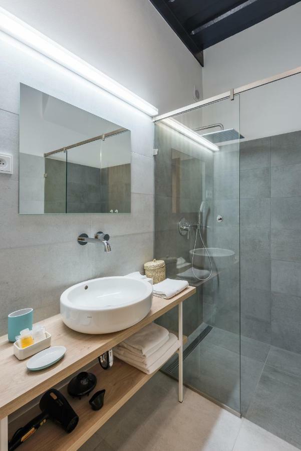Fancy Apartments By Prague Castle Екстер'єр фото